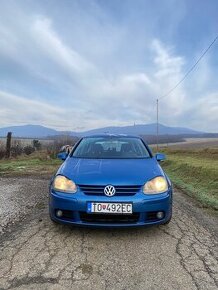 Predám modrý šíp:Volkswagen golf V 2.0 TDI