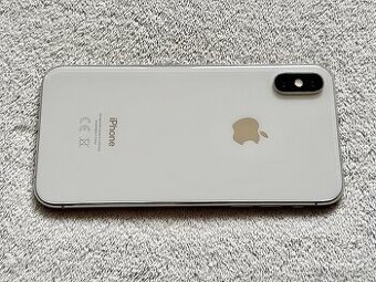 iPhone XS 256GB, Silver, NOVÁ BATERKA, TOP STAV