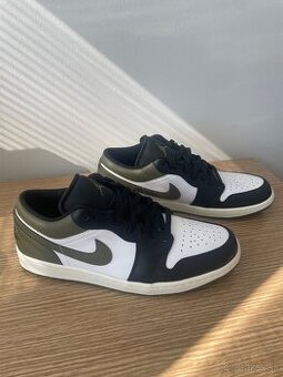 Nike Air Jordan 1 Low - 1