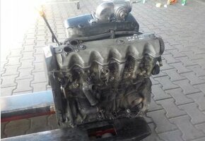 Motor VW T4 2.5 TDI AUF