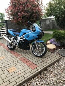 Suzuki SV650s