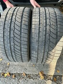 295/35R21 - 1