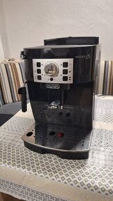 Kávovar Delonghi