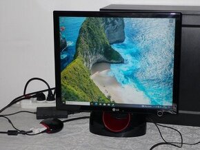 Predám pekný LCD monitor LG 19"