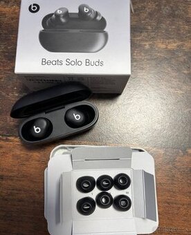 Beats Solo Buds NOVE