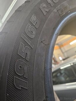 Predám 195/65 r16C