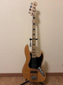 Squier Jazz bass