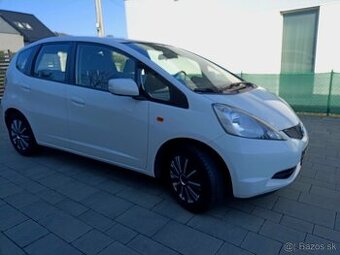 HONDA JAZZ - PREDAJ AJ NA SPLÁTKY