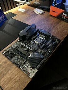 GIGABYTE Z490 GAMING X AX - 1