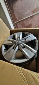 Predam orig. ALU disky z VW Caravelle T6 T6.1 5x120 R17 ET56 - 1