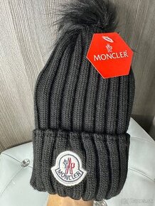 Moncler čiapka