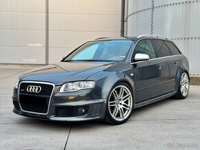 AUDI RS4 B7 4.2 FSI V8