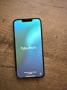 Ako novy iPhone 13 PRO 128GB silver s puzdrom