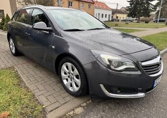 Opel Insignia 2,0 ECO TEC nafta manuál 103 kw