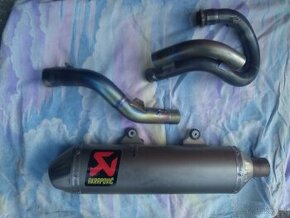 Akrapovic