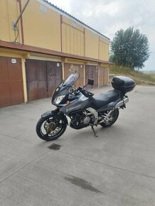 Suzuki DL 1000 V-Strom