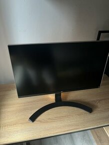 Nefunkčný monitor LG 27UD68P-B + adaptér