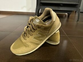 New balance 373