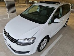 VW Sharan 2.0 110 kW DSG 7 miest bi-xenon ťažné PANO WEBASTO - 1