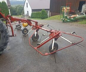 Obracač prevracač Pottinger ZK 452