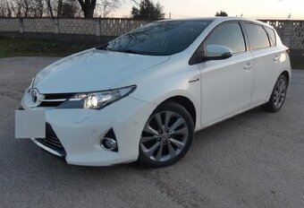 2014 Toyota Auris 1.8 HYBRID - 1