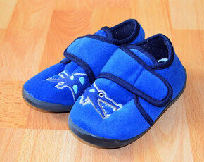 Papuce Bobbi Shoes, vel. 27, vd 18cm za 2,50€ - 1