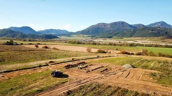 Predaj stav. pozemkov a RD s panorama  výhľadom