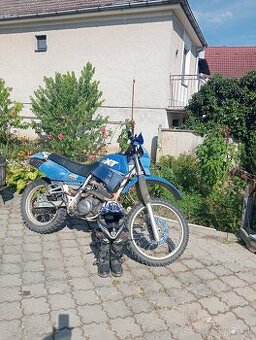 Yamaha XT 600