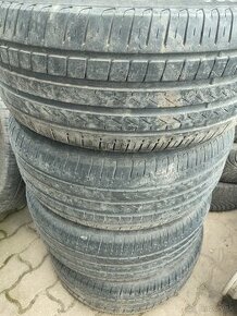 255/45R19 - 1