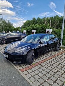 Tesla Model 3 LR Facelift 82kWh, biely interiér, 39tis km