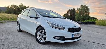 Kia Ceed SW 2013 1.4 benzin M6