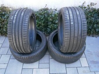 Predám 4x letné pneu Pirelli RSC 2x 275/40 R21 2x 315/35 R21