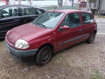 Prenajmem auto Renault Clio