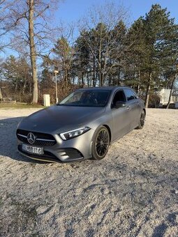 Mercedes-Benz A 180 D automat AMG line 2018