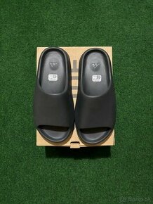 Yeezy Slide Onyx