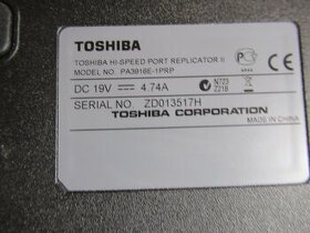 TOSHIBA  hi-speed port replicator II - 1