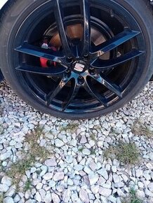 5x112 r19 Cupra R zimne 225/35 r19