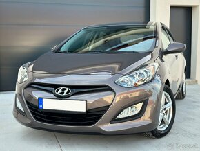 HYUNDAI I30 1.4 MPI DOHC / 70 000 KM / 1.MAJITEĽ / NEBÚRANÉ