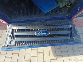 Ford Ranger T6 Maska