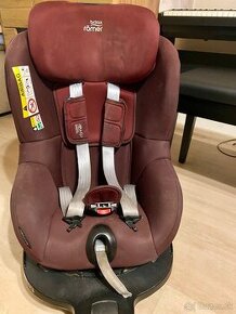 Britax Römer dual fix M i-size