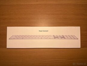 Apple Magic Keyboard s číselnou klávesnicou, strieborná – SK