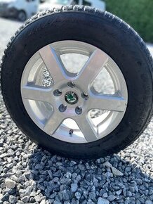 Elektrony SKODA 15" zimne pneumatiky 195/95/15, 5x112