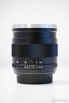 ZEISS Distagon T 25mm f/2 ZE - Canon EF