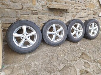 Pneumatiky 215/65r16