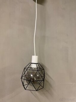 Lampa - takmer nova