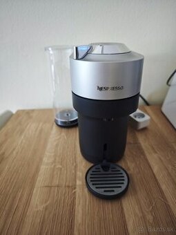 Kávovaŕ NESPRESSO POP +