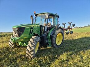 John Deere 6110 r.2015