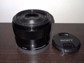 SONY E 35mm f/1,8 OSS - 1