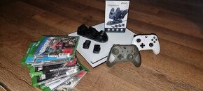 Predám Xbox one s 1TB + hry