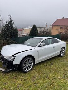 HAVAROVANÉ Audi A5 coupe 3.0 TDI S-line